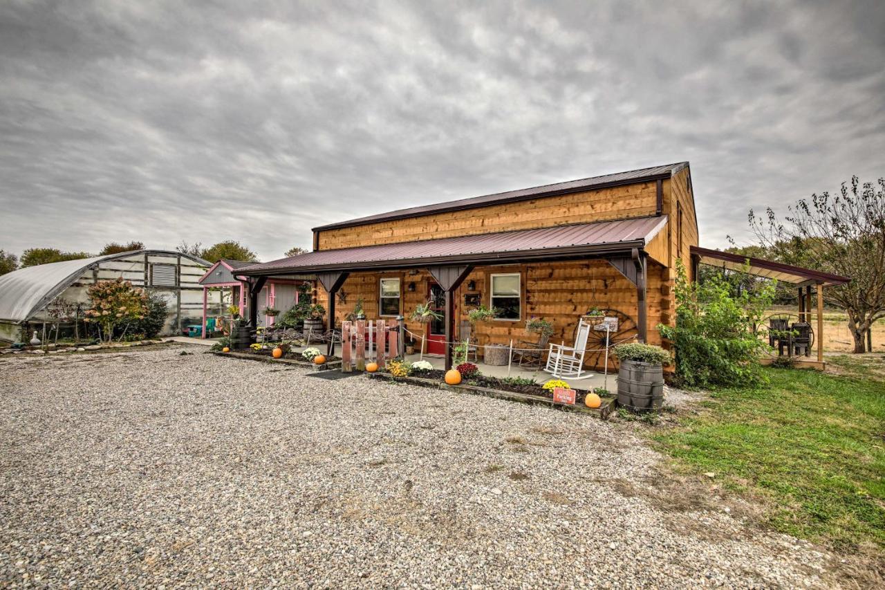 The Bovard Lodge Rustic Cabin Near Ohio River! Florence Ngoại thất bức ảnh